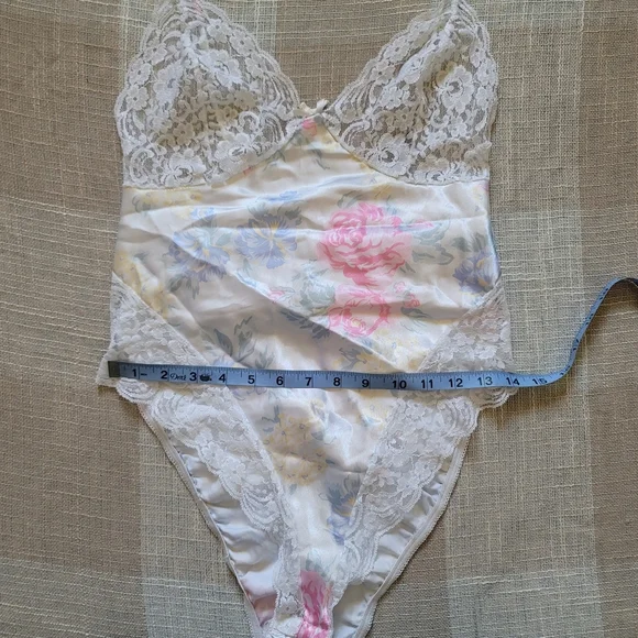 Vintage White Floral Sheer Lace Body Suit